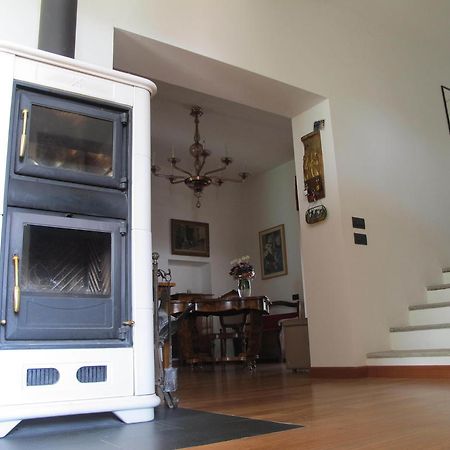Villa Emilia Castronno Kültér fotó