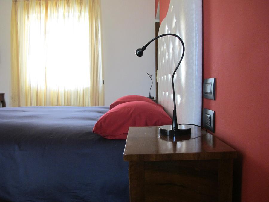 Villa Emilia Castronno Szoba fotó